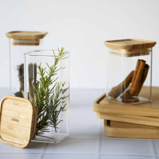 Set of 2 square glass/bamboo boxes