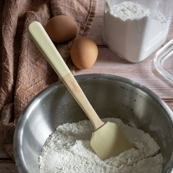 Silicone and Bamboo Spatula – 12 Colors
